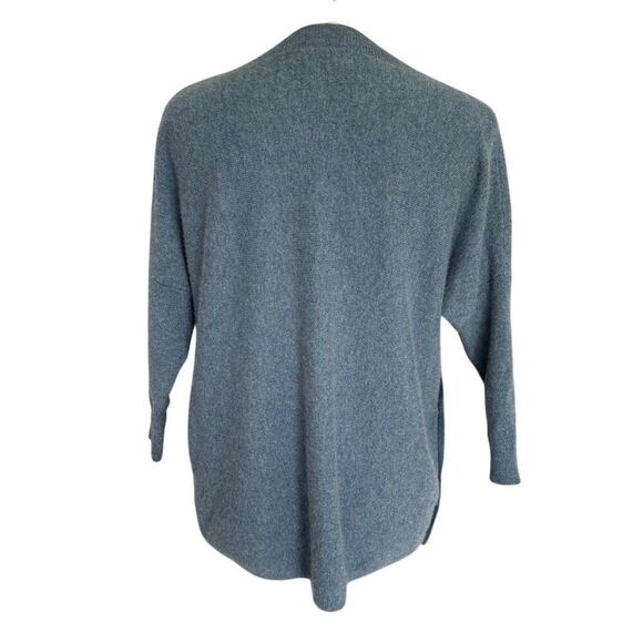Subtle Luxury Women's V-Neck Cashmere Sweater Blue Size S Pullover - Picture 2 of 7